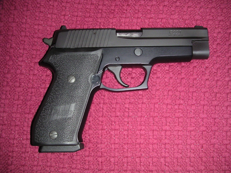 Pic of Sig P220