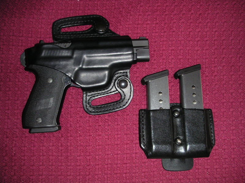 Pic of Sig P220